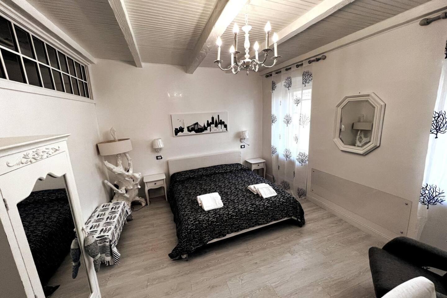 Deluxe 4 Bedrooms In Fegina Monterosso Monterosso al Mare Bagian luar foto